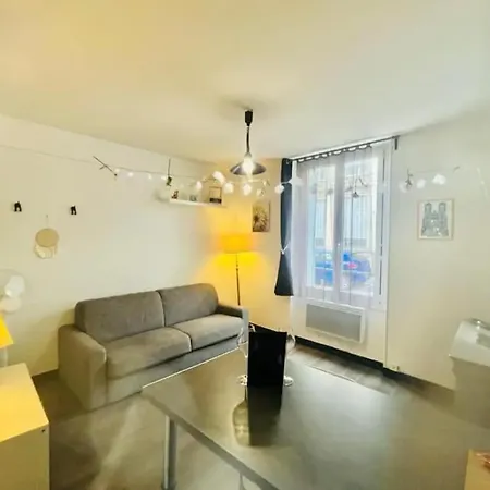 Apartman Coquebert Confortable Proche Centre *